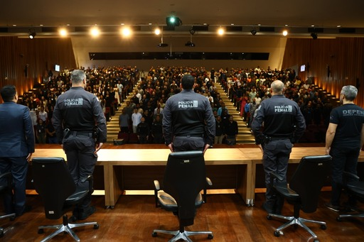 Governo de Minas finaliza posse de 3.405 novos policiais penais