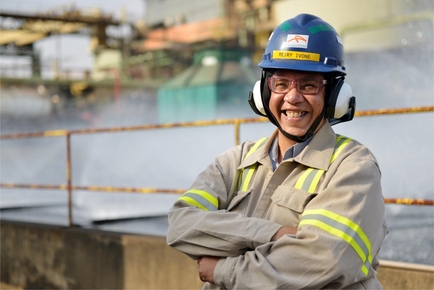 ArcelorMittal lança programa de contratação para profissionais inovarem em suas carreiras.