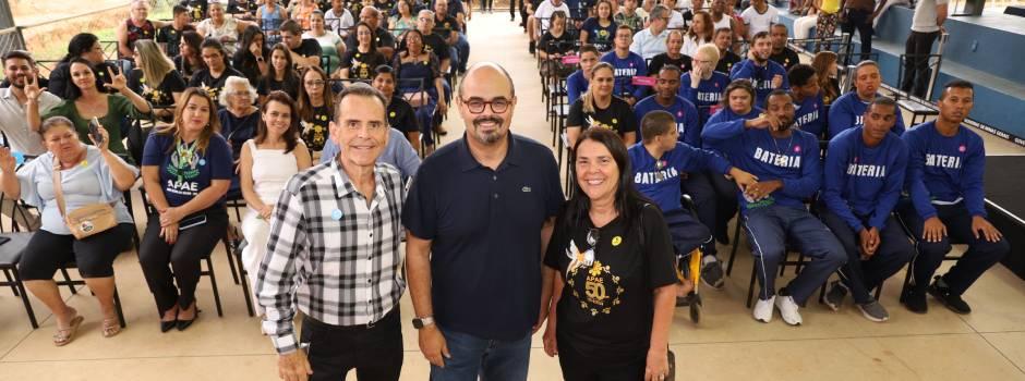 Compromisso Renovado: Governo de Minas Vistoria Apae de Caratinga e Reforça Serviços de Reabilitação