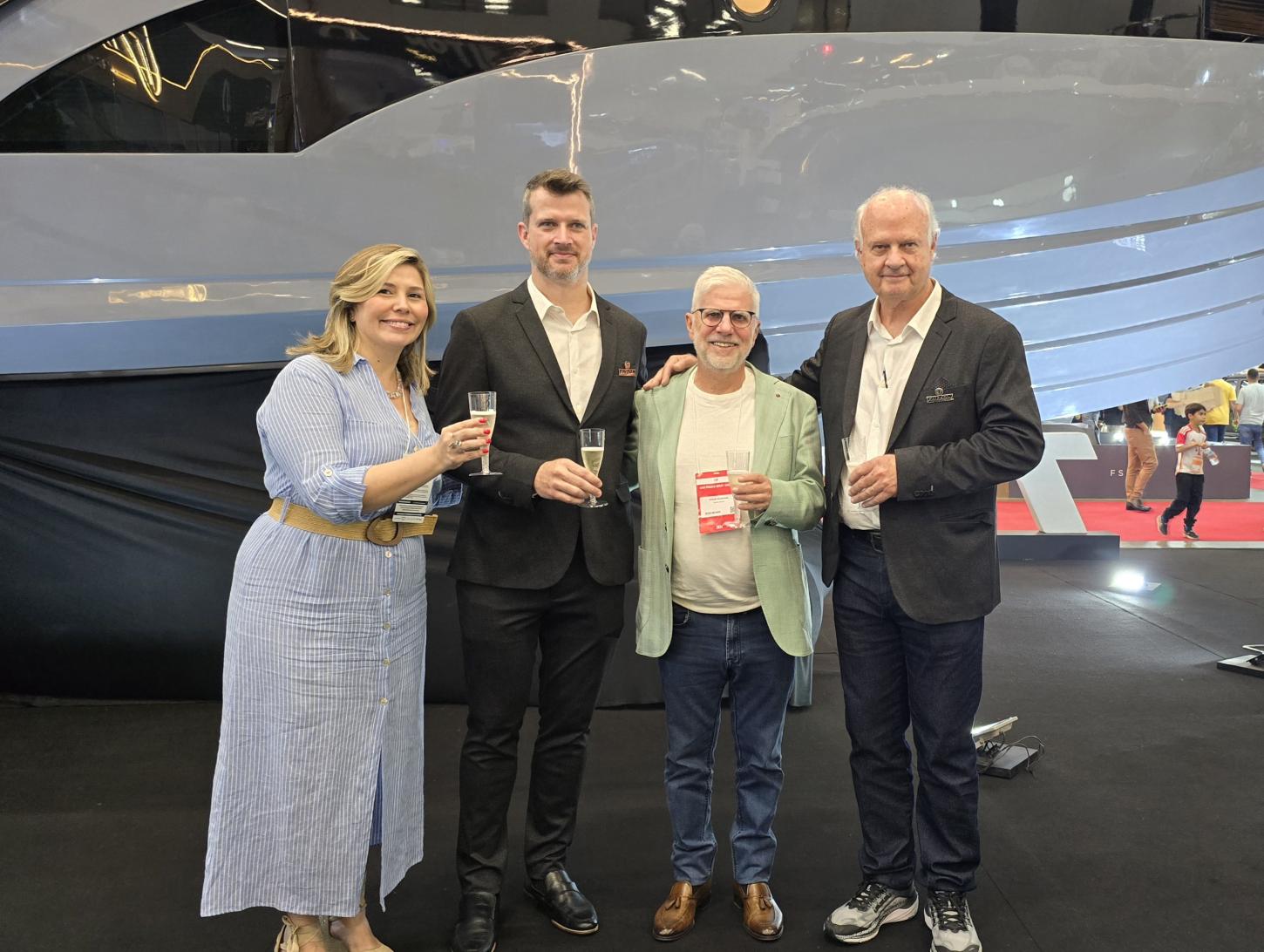 Estaleiro brasileiro comemora 40 anos e apresenta lancha inédita no São Paulo Boat Show