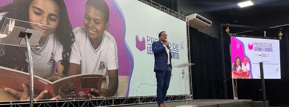 Governo de Minas Investe R$ 212 Milhões para Revolucionar Leitura e Escrita nas Escolas Estaduais