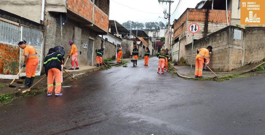 15 bairros recebem serviços de capina e zeladoria em Juiz de Fora
