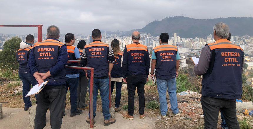 Defesa Civil de Juiz de Fora emite alerta de chuvas intensas para o fim de semana