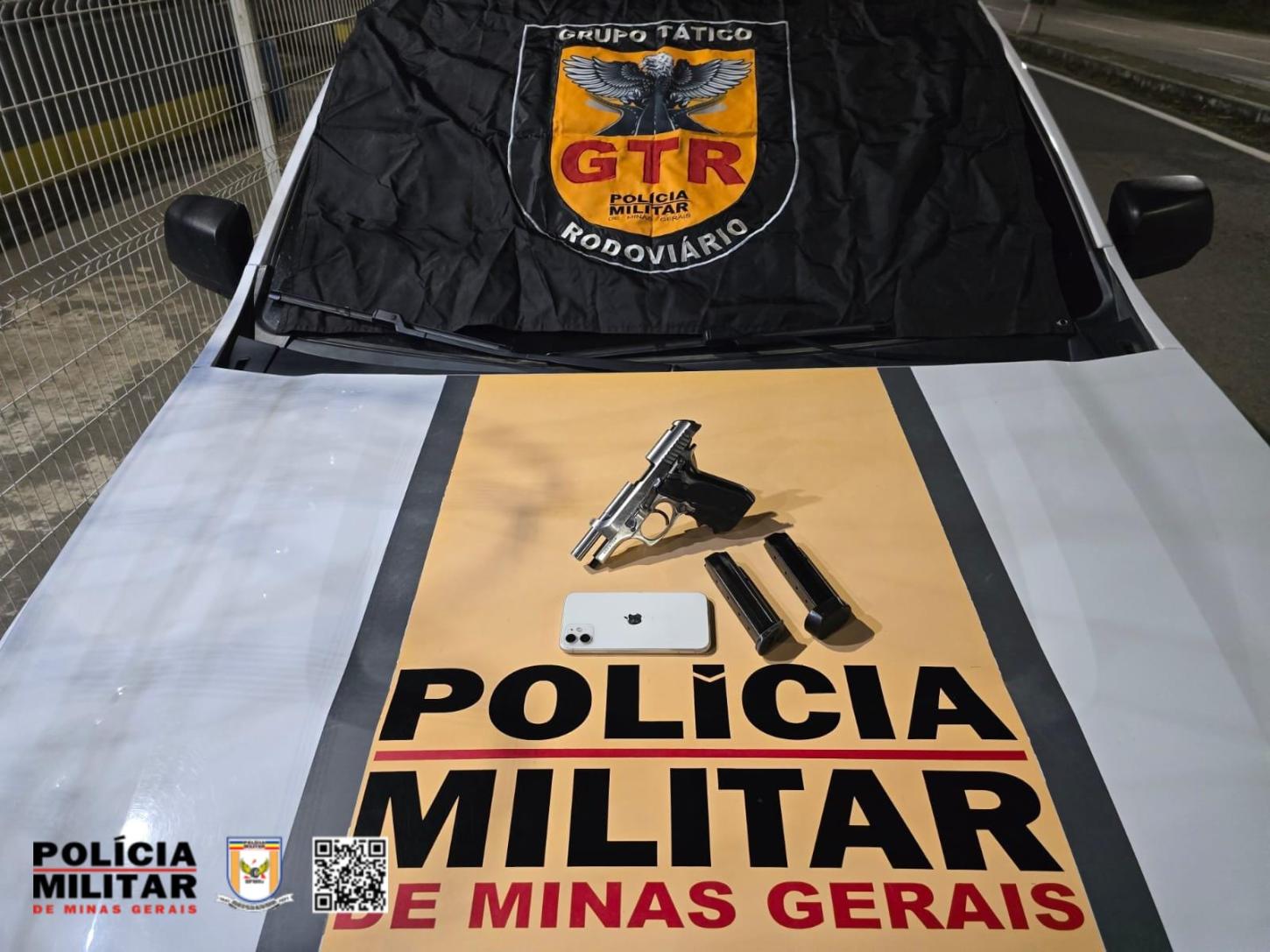Polícia Militar Rodoviária Apreende Arma e Drogas em Operação na MG-353