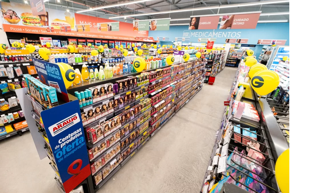 Drogaria Araujo leva promoções da Black Friday a mais de 40 cidades do interior de Minas Gerais