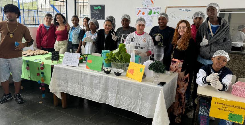 Escola Municipal Marlene Barros realiza Feira Microempreendedora Agroecológica com foco em sustentabilidade