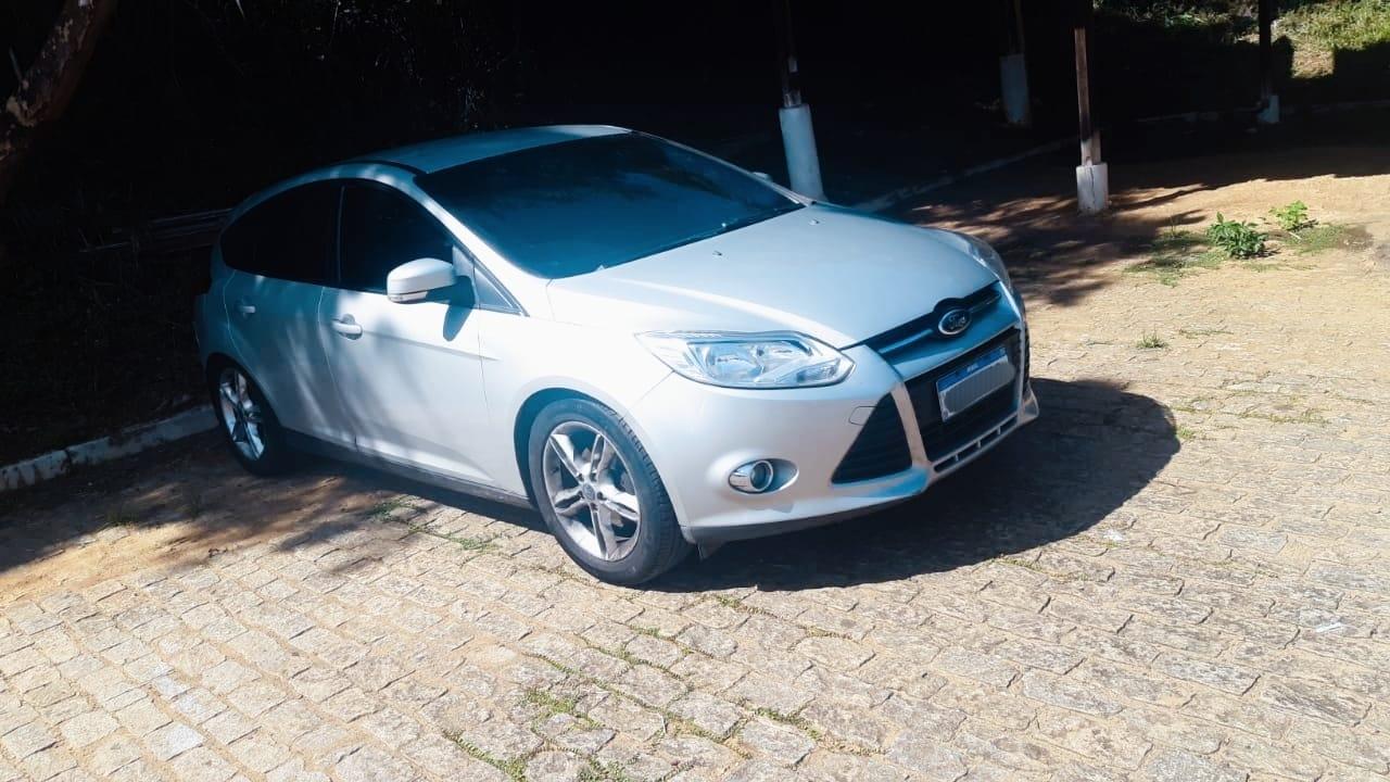 PRF de Leopoldina recupera carro alvo de apropriação indébita na BR-116