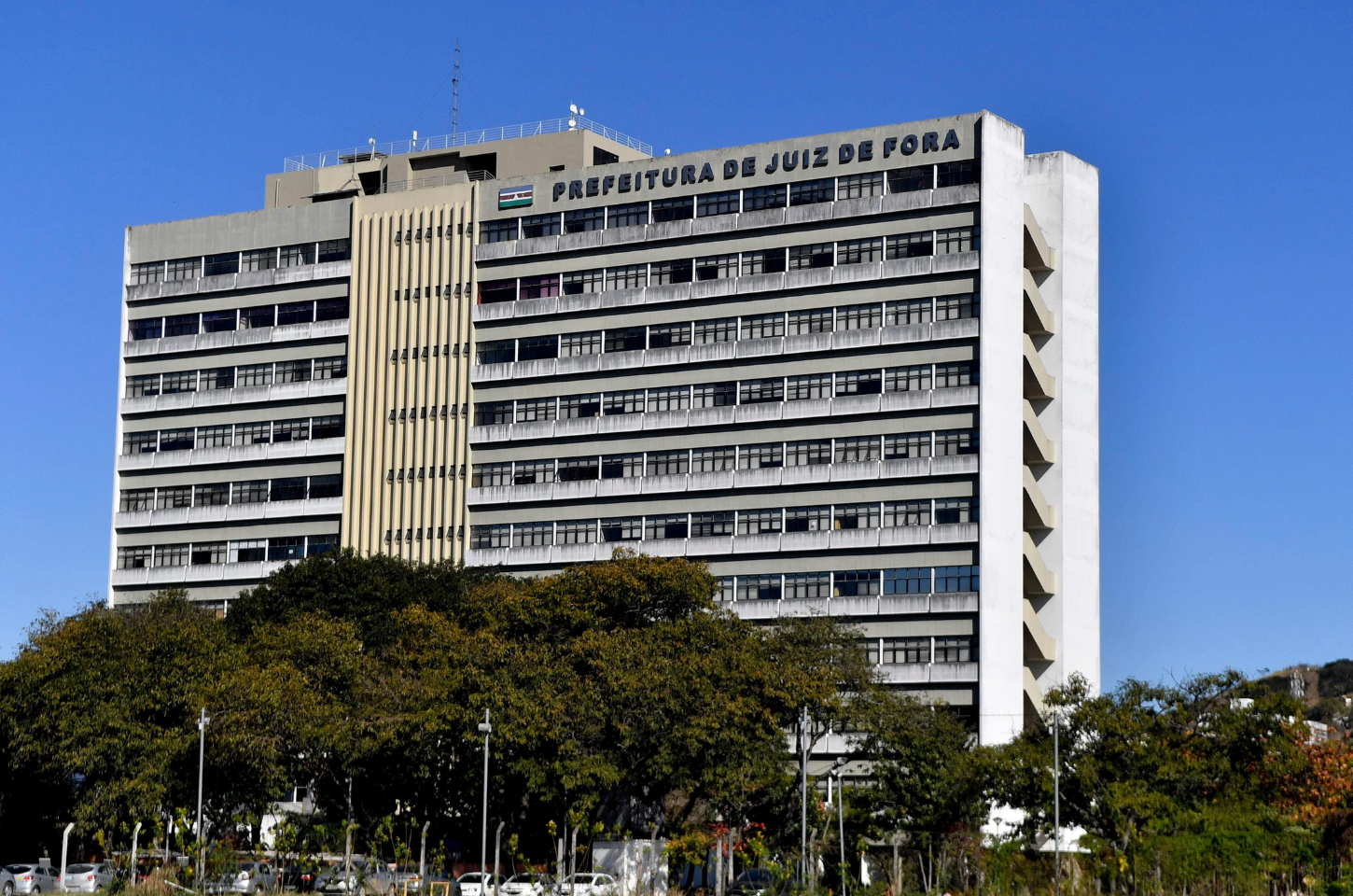 Governo de Minas cobra dívida de R$ 28 milhões da Prefeitura de Juiz de Fora e reforça investimentos na saúde