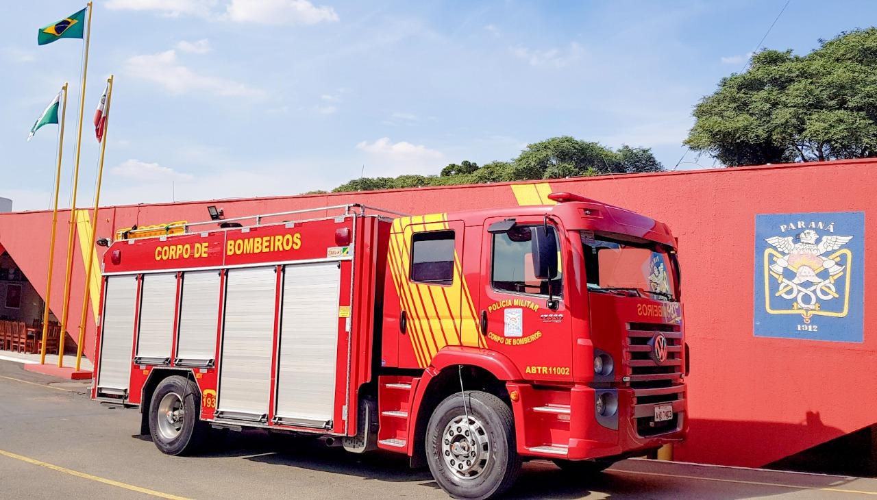 Vendaval em Juiz de Fora causa estragos e mobiliza equipes de emergência