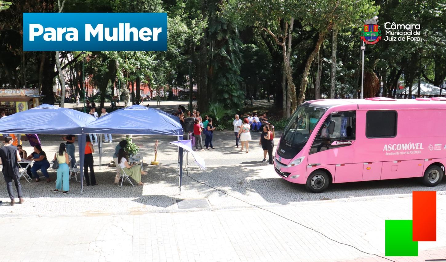 Câmara Municipal oferece serviços gratuitos no Parque Halfeld para celebrar o Dia Internacional da Mulher