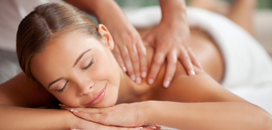 Massagem Sensual: Compreenda a Diferença e os Benefícios Reais dessa Prática Terapêutica