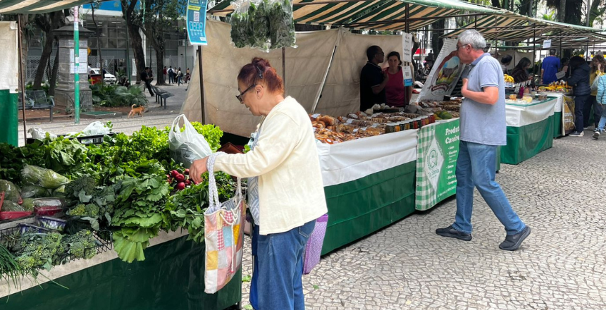 Estão abertas inscrições para interessados em comercializar em novas feiras