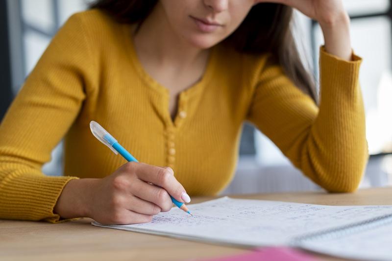 Enem 2025: 7 dicas que aumentam suas chances de gabaritar a prova de inglês