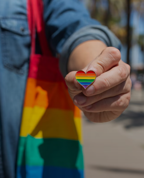 Escola estadual de Simão Pereira recebe palestra sobre cidadania e direitos da população LGBTQIA+