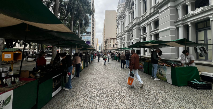 Inscrições para comercializar em novas feiras livres encerram nesta sexta-feira, 6