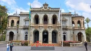 Hasteamento da bandeira dos Inconfidentes integra comemoração do dia de Minas