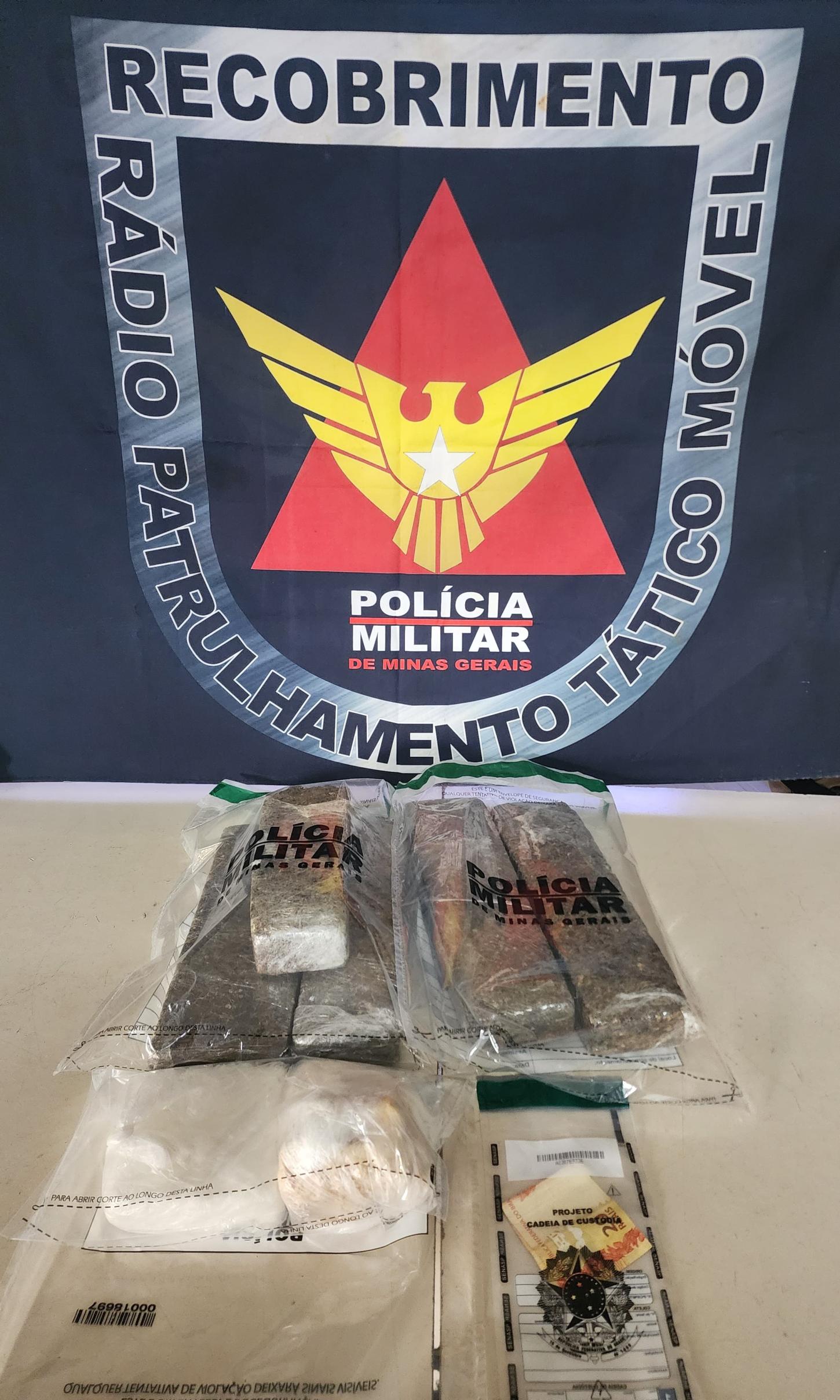 Polícia Militar prende dois homens por tráfico de drogas em Ubá nessa segunda (7)