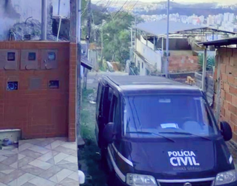 Ação conjunta da PCMG e PMMG prende dois suspeitos por tráfico de drogas em Viçosa