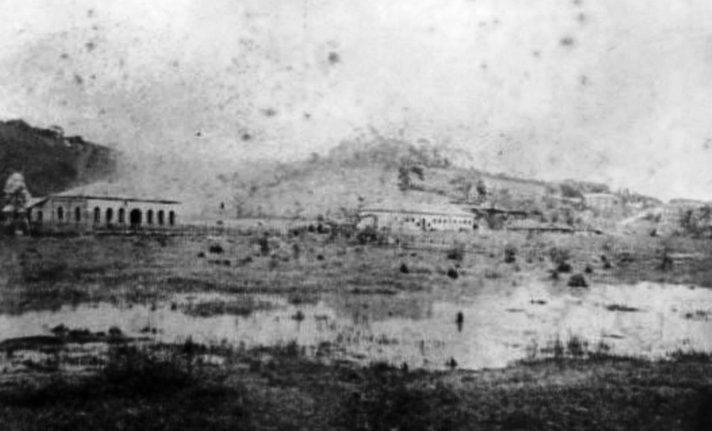 Atual Rua Bernardo Mascarenhas; “Colônia do Meio”