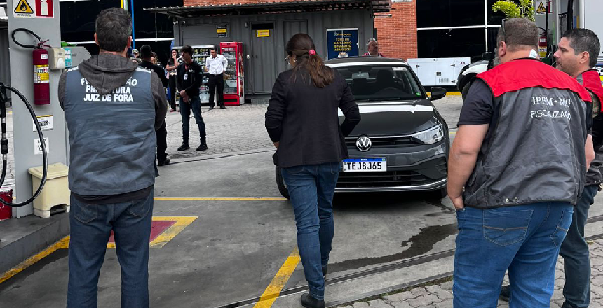 Operação Apate identifica indícios de fraude em bomba de combustível em Juiz de Fora