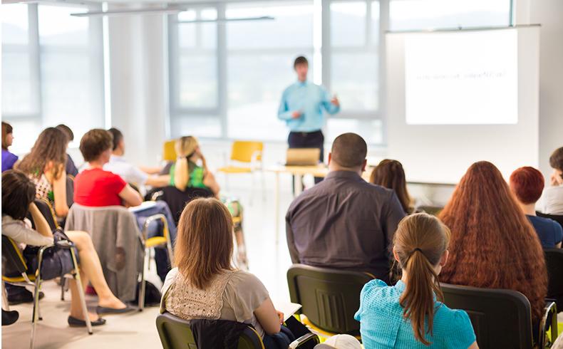 A iniciativa vai oferecer 330 vagas gratuitas em sete cursos de formação profissional