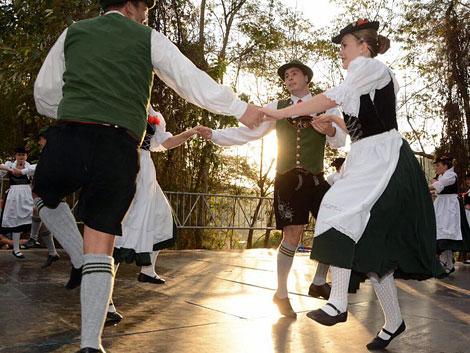 Deutsches Fest 2025 celebra cultura alemã em Juiz de Fora com mais de 120 atrações
