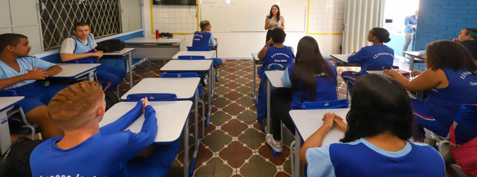 Governo de Minas concede mais de 700 benefícios do Adveb a servidores da Educação