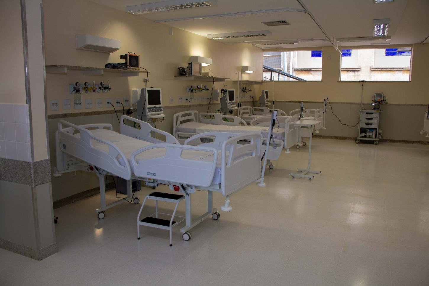 Hospital Júlia Kubitschek mantém 40 leitos de UTI