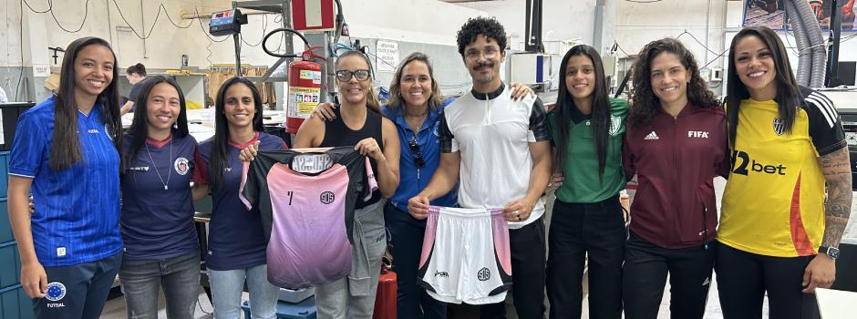 Minas Gerais lança uniformes exclusivos para o futebol feminino em iniciativa inédita no Brasil