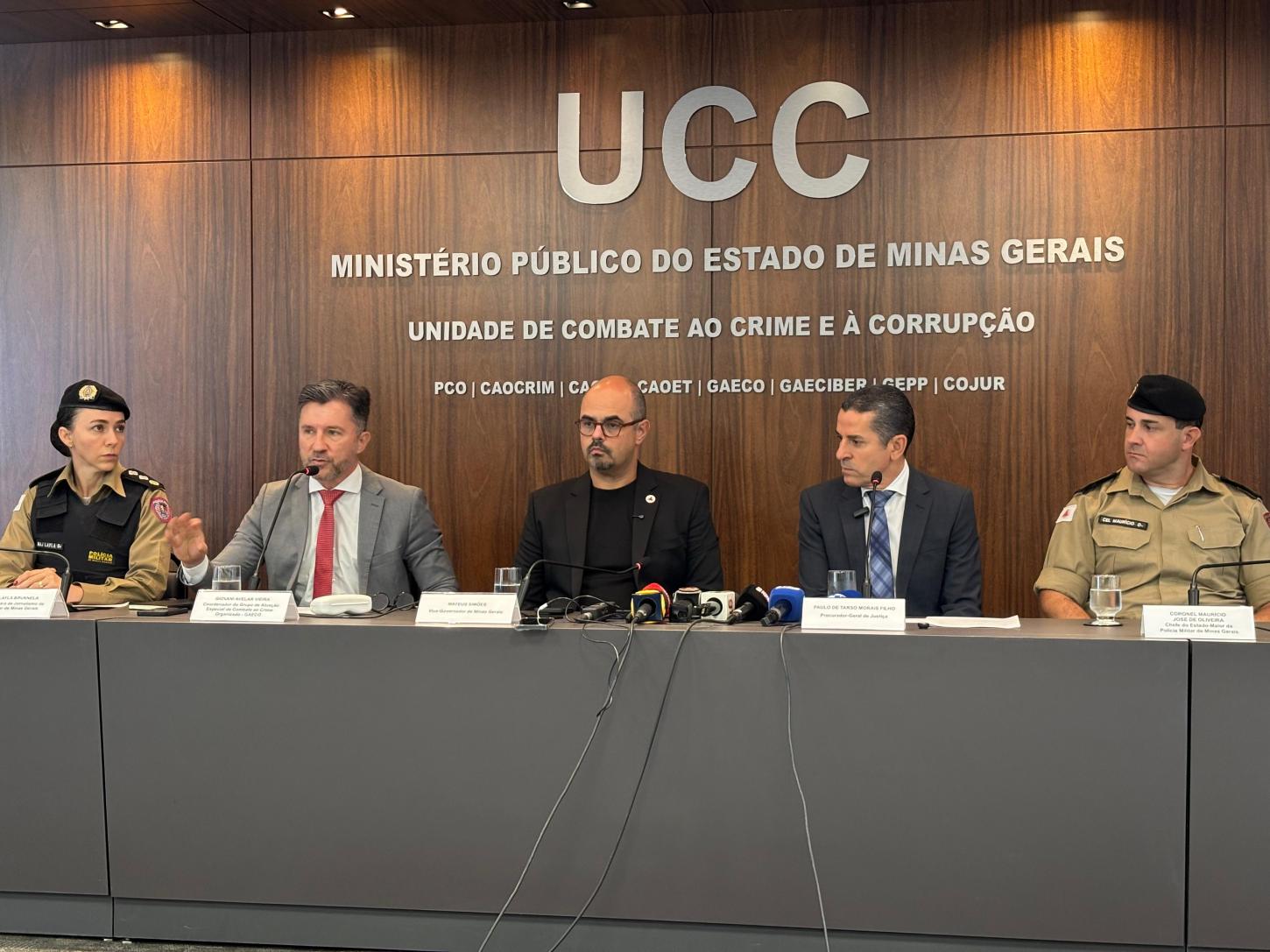 Operação contra facção criminosa cumpre 132 mandados em quatro estados e bloqueia R$ 18 bilhões