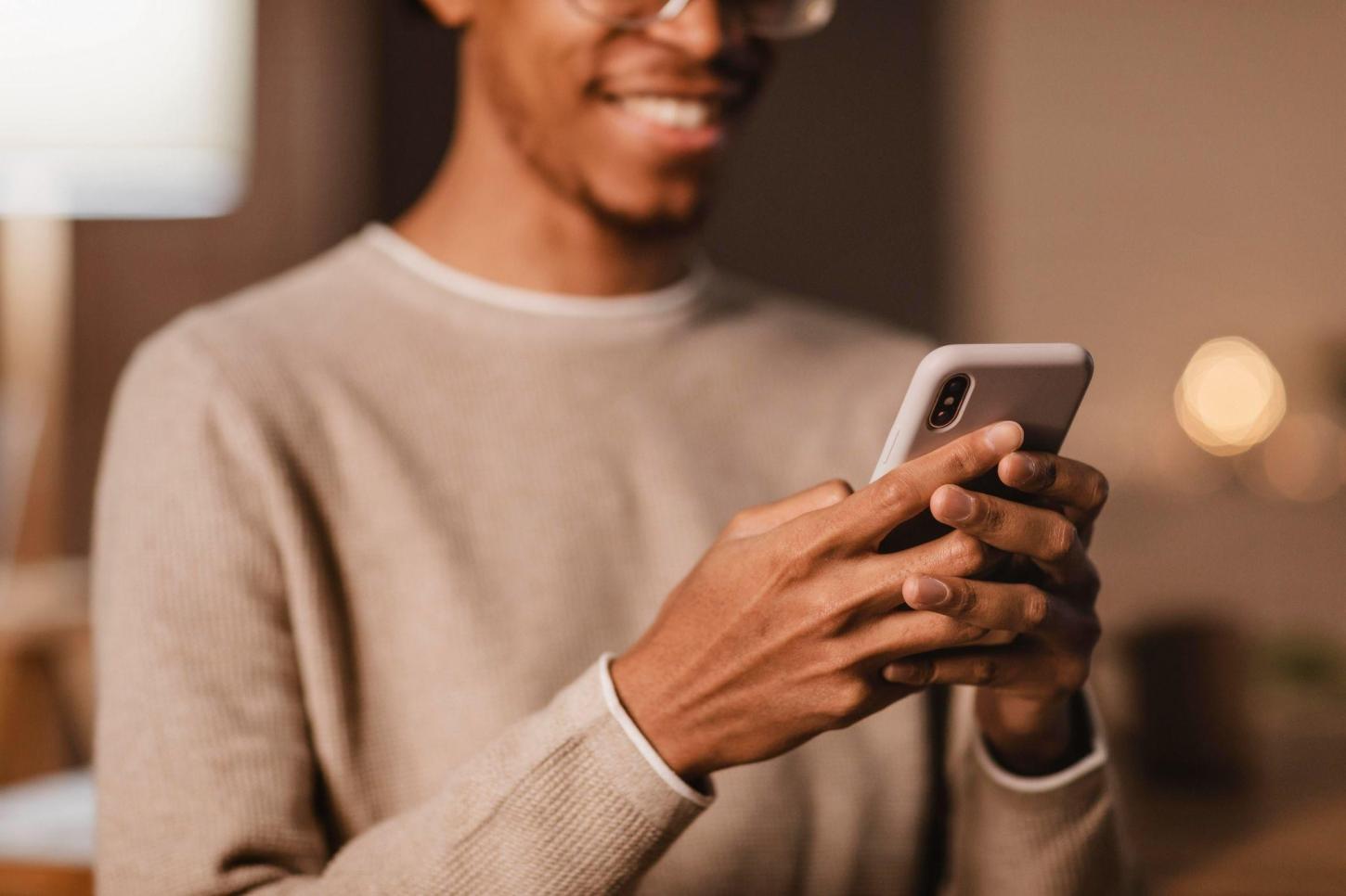 WhatsApp Business lança novos recursos e já movimenta US$ 10 bi por ano no Brasil