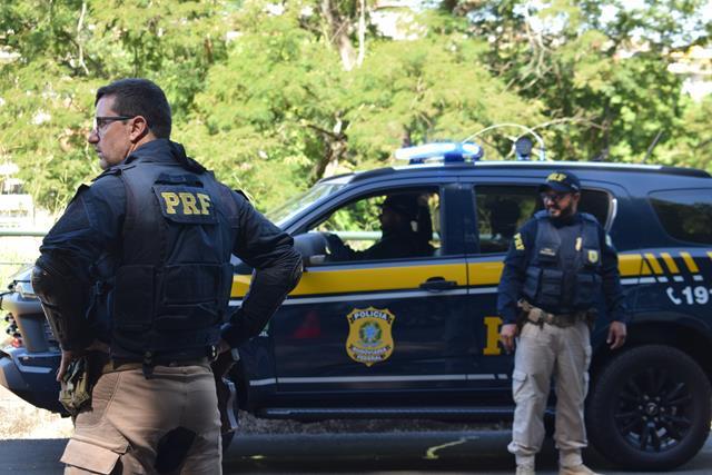PRF realiza operação em Muriaé e Fervedouro com apreensões e prisões