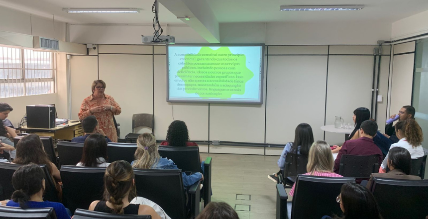 Procon Juiz de Fora realiza palestra sobre acessibilidade e saúde mental para servidores