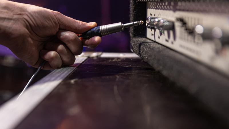 Projeto vai lançar coleção inédita de dicionários sobre o som no teatro