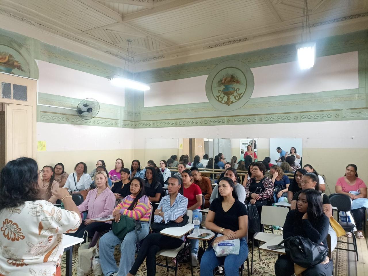 AMAC forma mais de 150 profissionais em Juiz de Fora pelo programa “Capacita Comunidade”