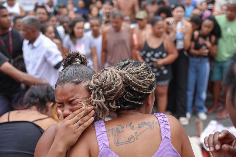 Ativistas denunciam 