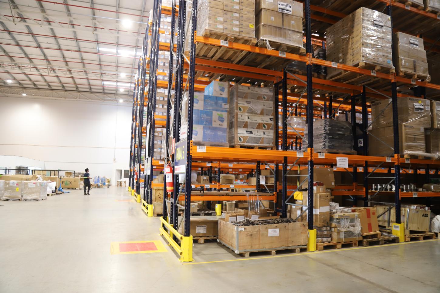 Minas Gerais alcança US$ 33 bilhões em exportações e lidera superávit comercial do país em setembro