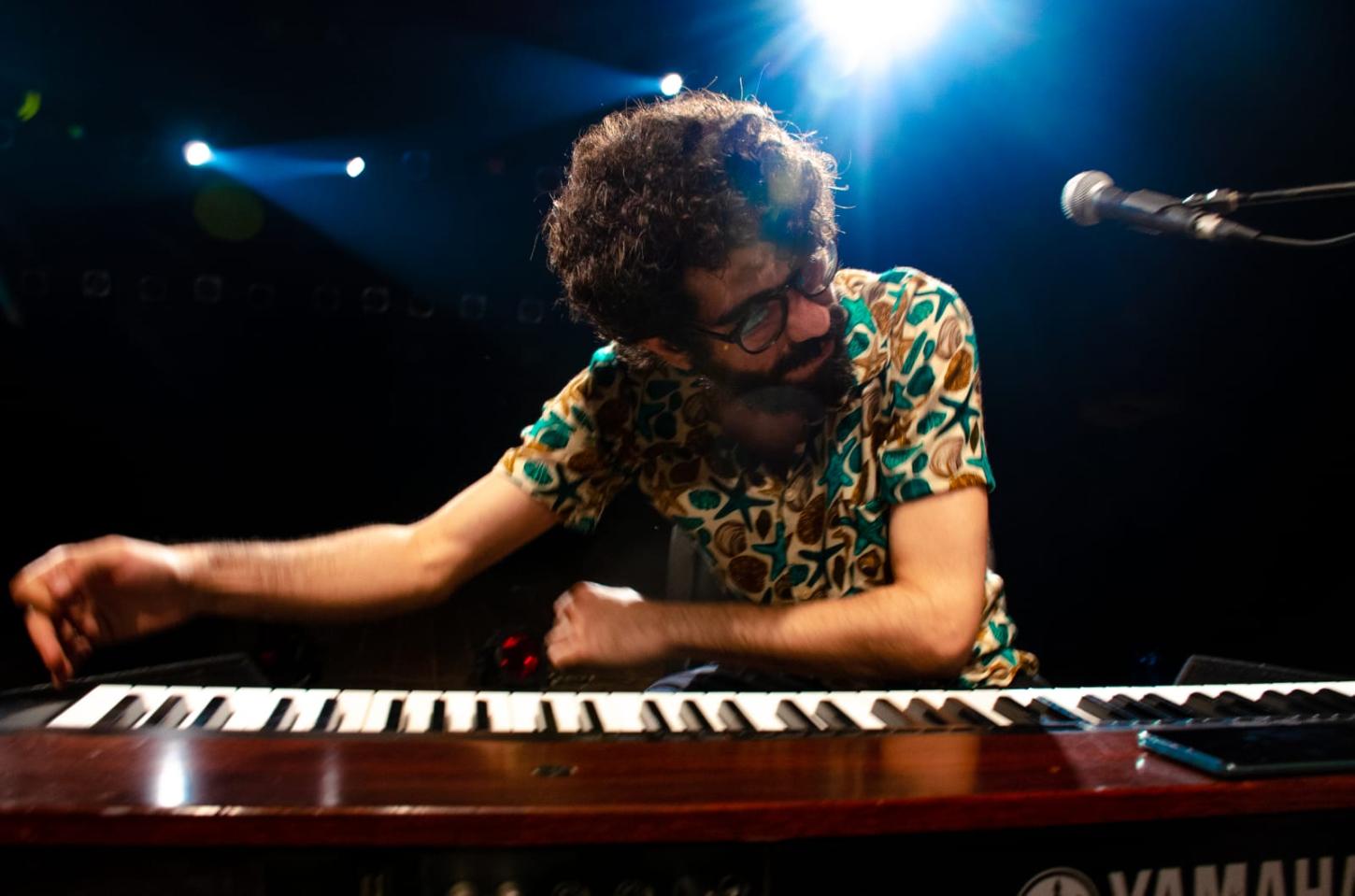 Pianista cearense Thiago Almeida apresenta show em Belo Horizonte