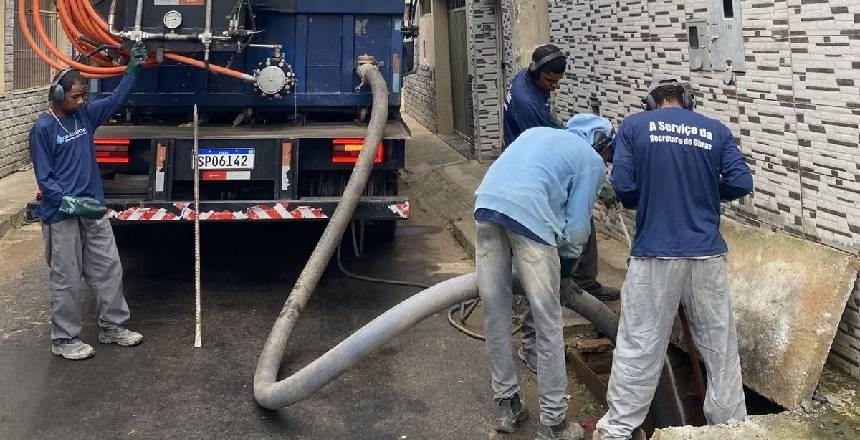 Prefeitura de Juiz de Fora retira 38 toneladas de lixo das bocas de lobo em setembro
