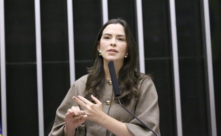Projeto prevê que serviços da ateção primária do SUS abordem tema da violência doméstica com famílias