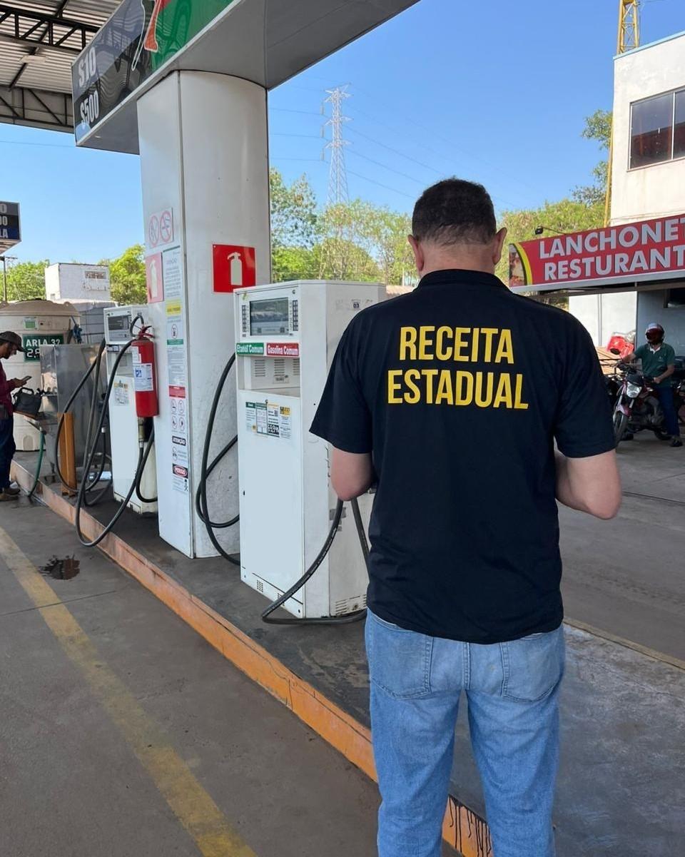 Receita Estadual fiscaliza postos de combustíveis em minas para combater fraudes com máquinas de cartão