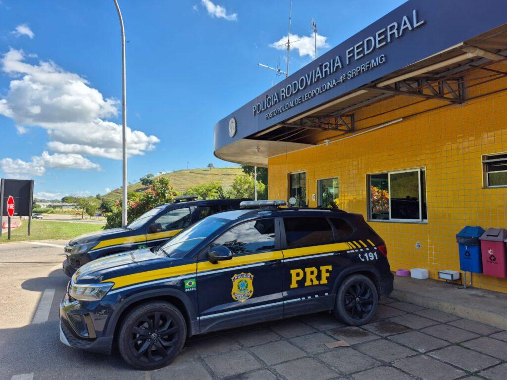 Três pessoas morrem em dois acidentes graves na BR-116 em Minas Gerais