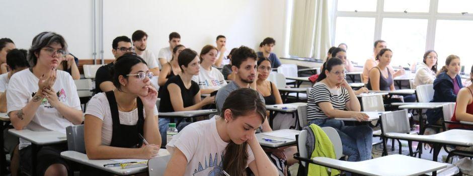 Vestibular EaD UEMG 2026 oferece mais de 350 vagas gratuitas