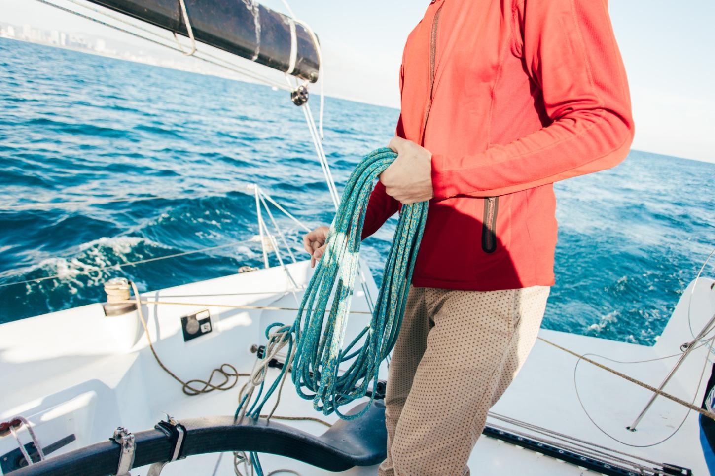 A partir de R$ 700, é possível pilotar um barco: feirão náutico facilita habilitação de amadores
