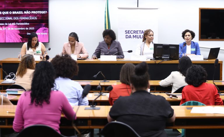 Estudo mostra que mulheres negras são as maiores vítimas de feminicídio no país