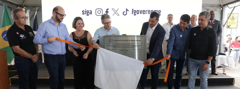 Governo de Minas entrega obras, veículos de saúde e melhorias educacionais no Centro-Oeste do estado