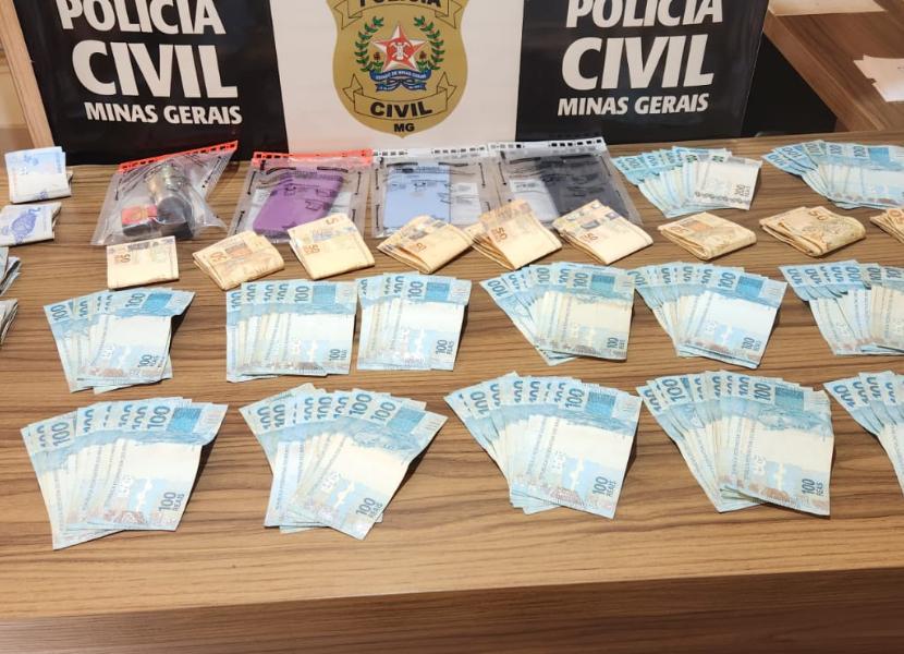 PCMG apreende dinheiro em Viçosa durante operação