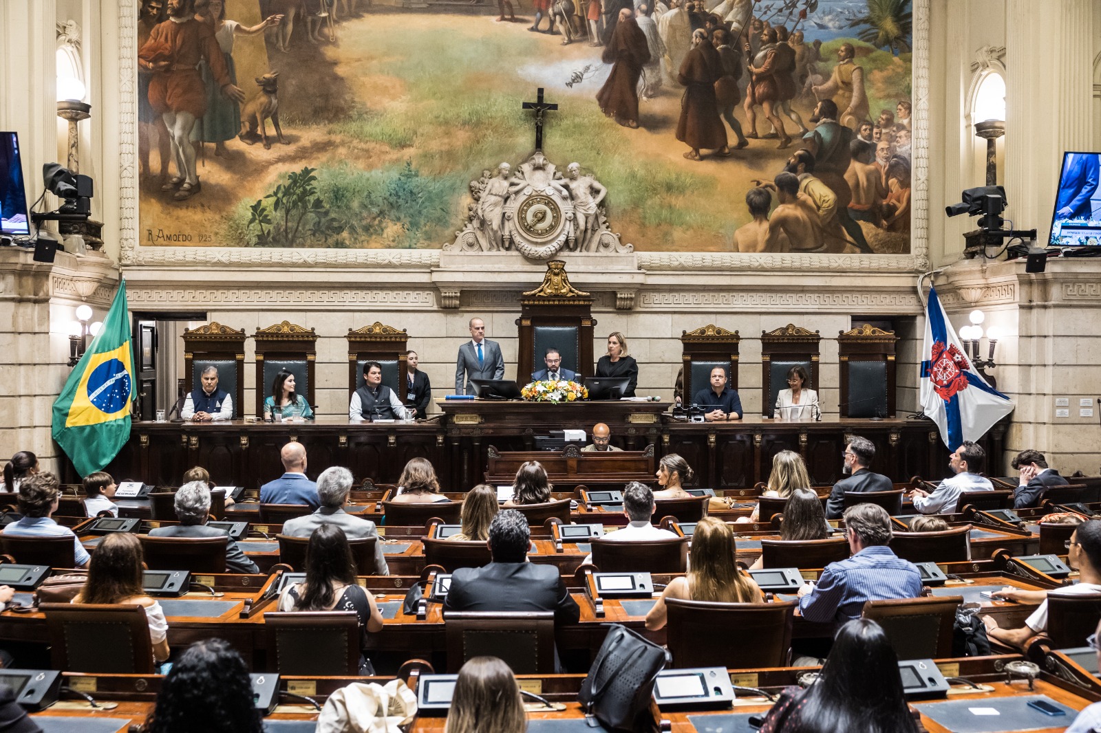 Comissão especial pode votar relatório sobre PEC da Segurança Pública nesta quinta-feira