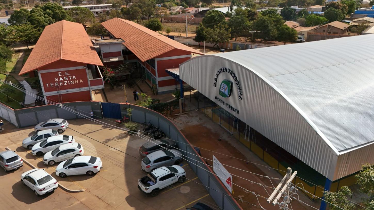 Minas Gerais fecha 2025 com avanço histórico na alfabetização e R$ 20 bilhões em investimentos na rede estadual