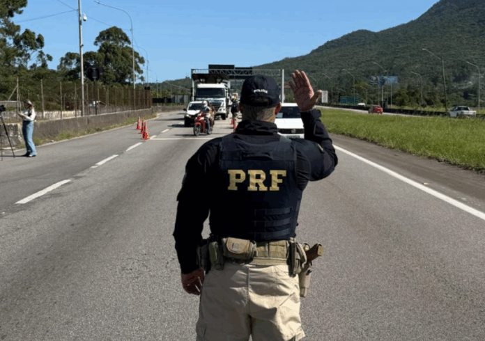 Operação Rodovida Natal 2025: PRF inicia fiscalização intensiva nas rodovias nesta terça-feira